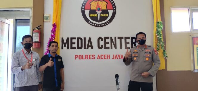 
					Polres Aceh Jaya Launching Media Center